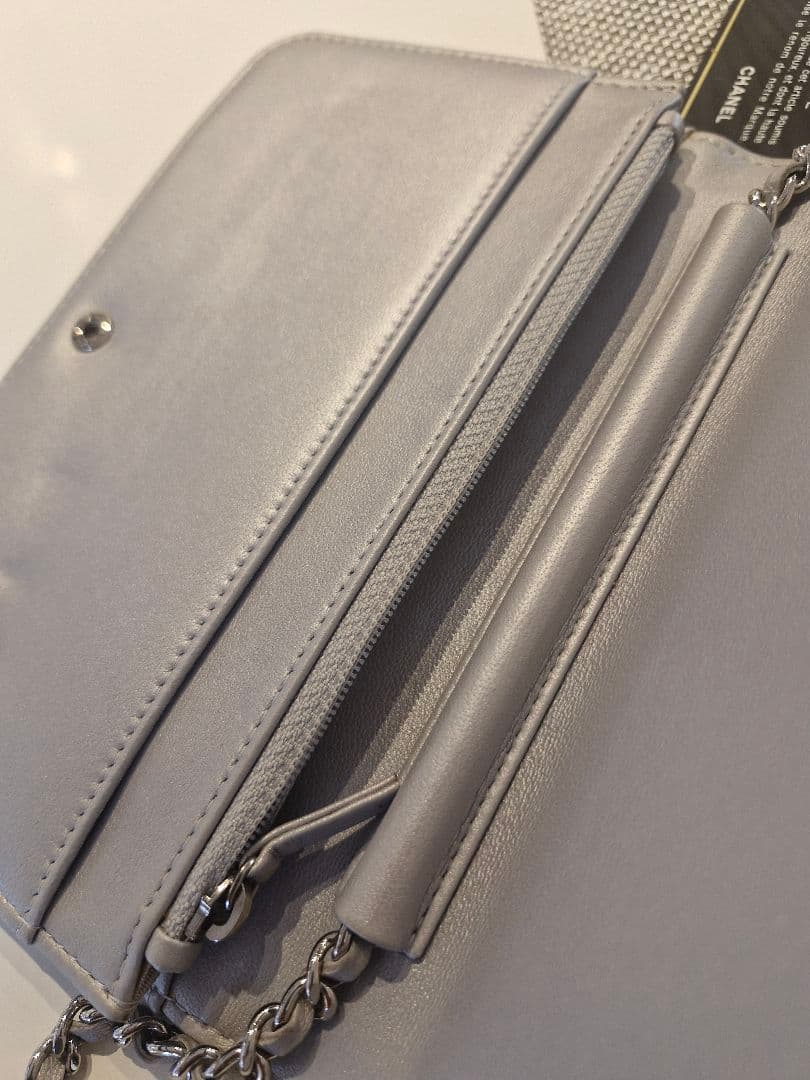 パリ本店限定モデル CHANEL キルティング お財布 ショルダーバッグ