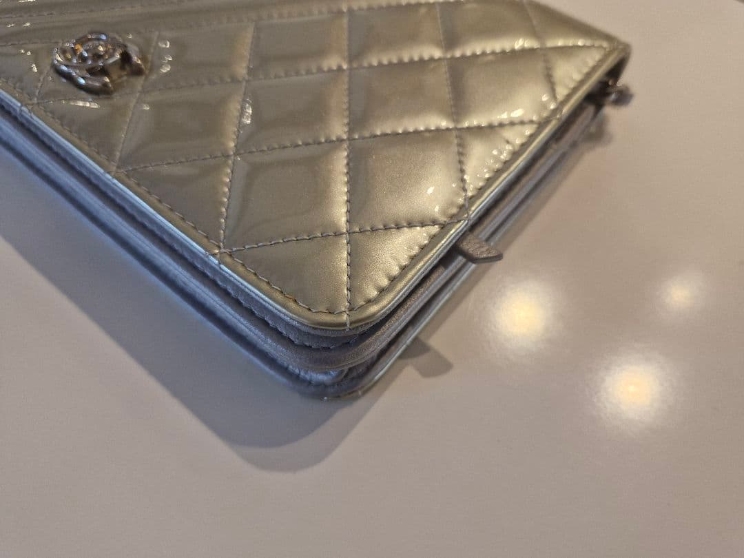 パリ本店限定モデル CHANEL キルティング お財布 ショルダーバッグ