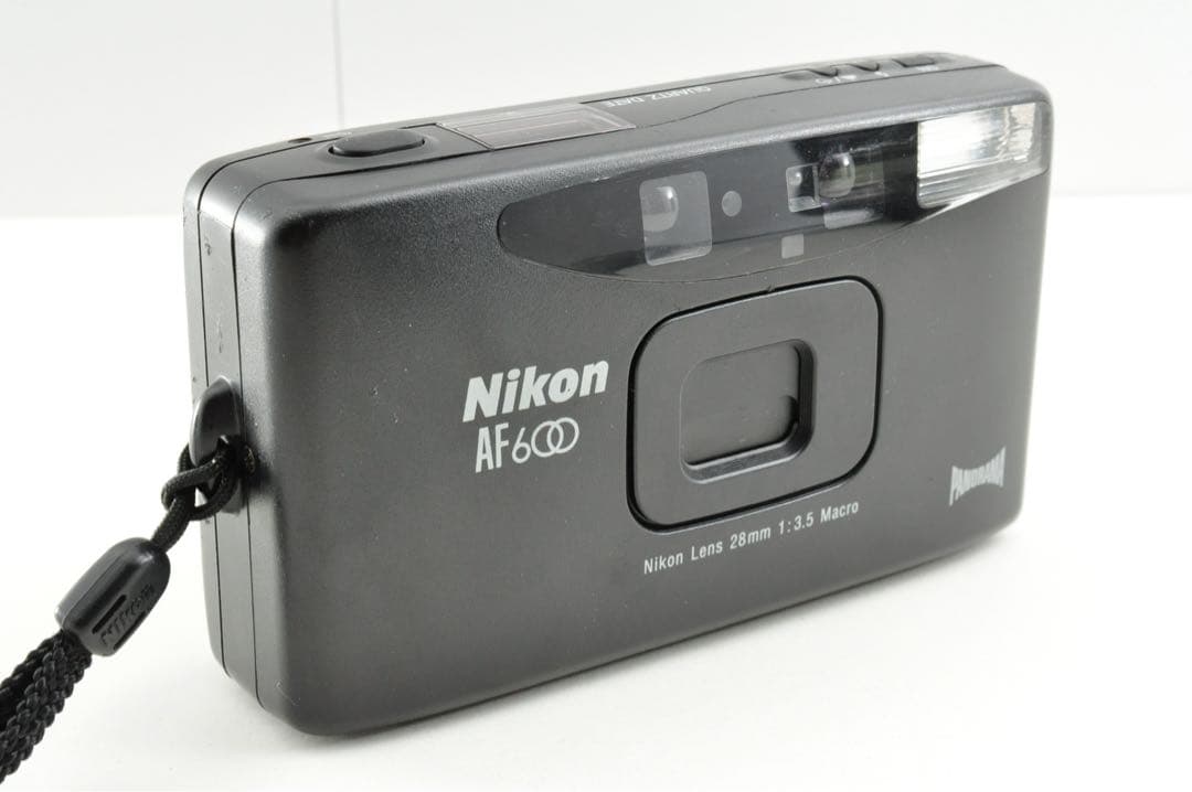 美品⭐︎動作確認済　Nikon AF 600 フィルムカメラ