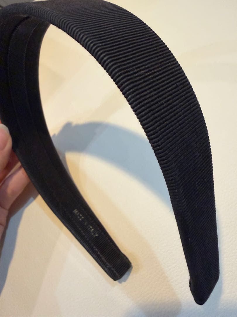 Salvatore Ferragamo ヴァラ　リボン　カチューシャ