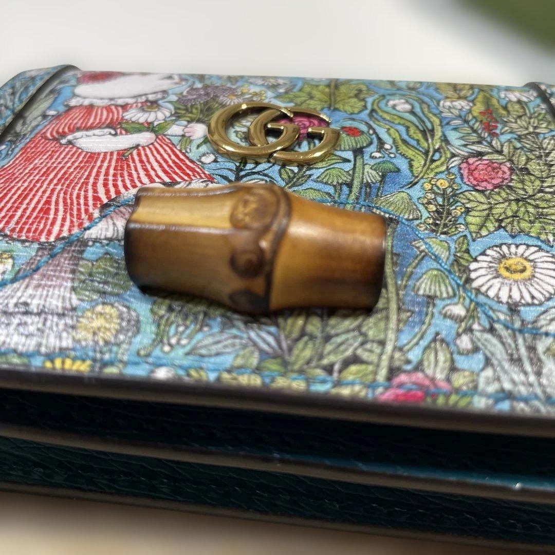 ヒグチユウコ GUCCI 二つ折り財布