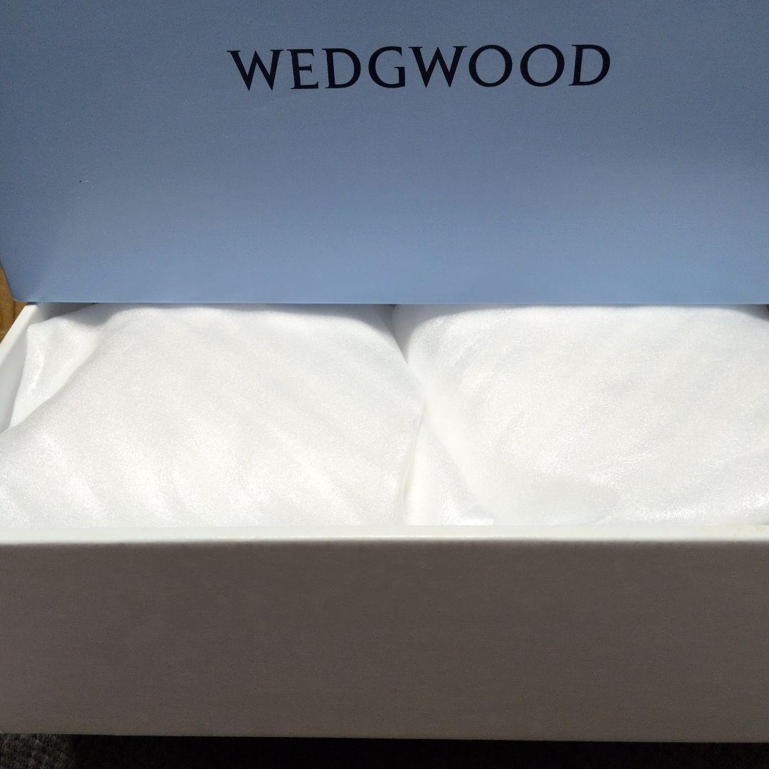  カップとソーサー 2個セット　箱有り　新品未使用