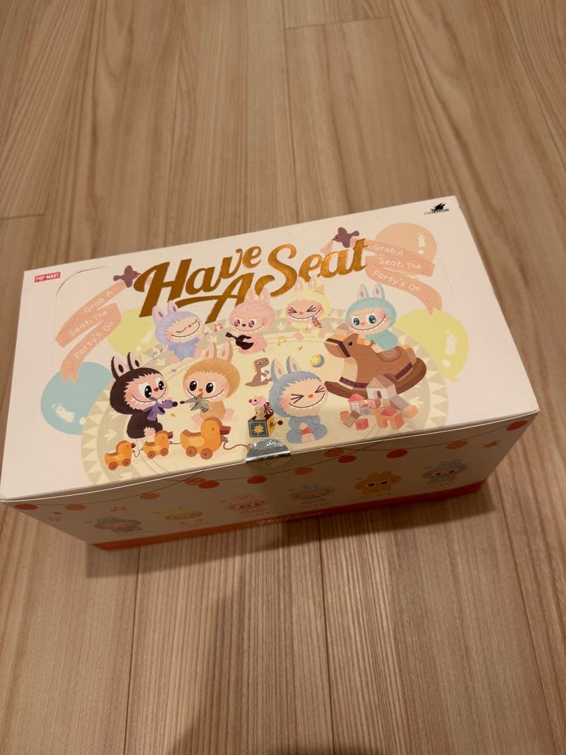 POP MART LABUBU Have A Seat ボックス　正規品