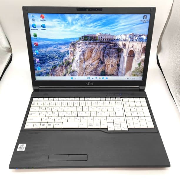 SSD512GB 第10世代 i5 15 富士通 i5-10 8GB オフィス