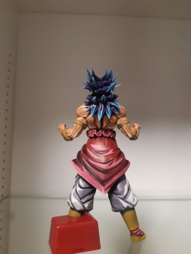 ドラゴンボール　ブロリー　リペイントフィギュア