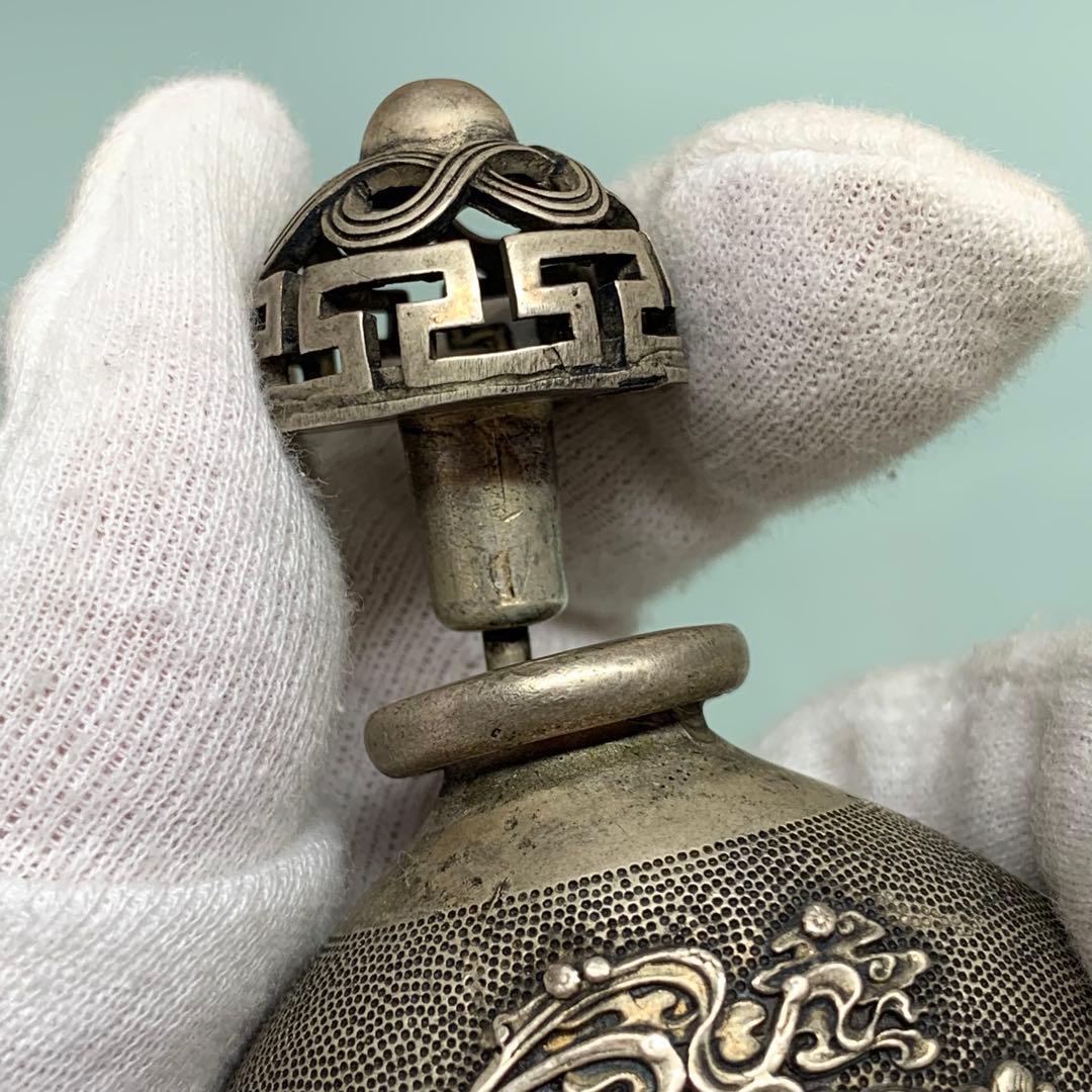 旧蔵　清国時代　宣統年製 二仙女図 鼻煙壺 金属工芸 凹凸彫蓋 珍品　縁起物