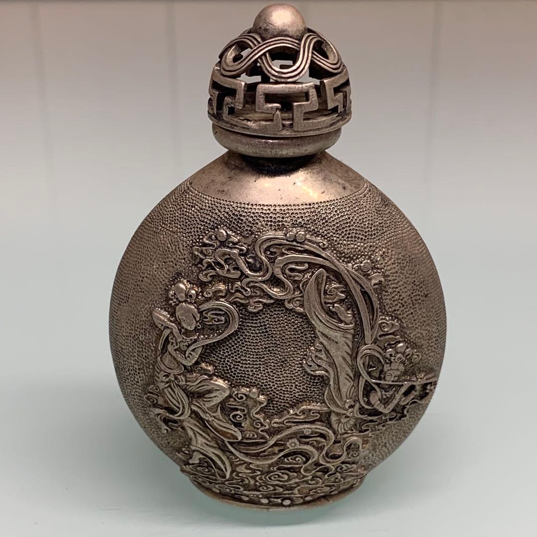 旧蔵　清国時代　宣統年製 二仙女図 鼻煙壺 金属工芸 凹凸彫蓋 珍品　縁起物