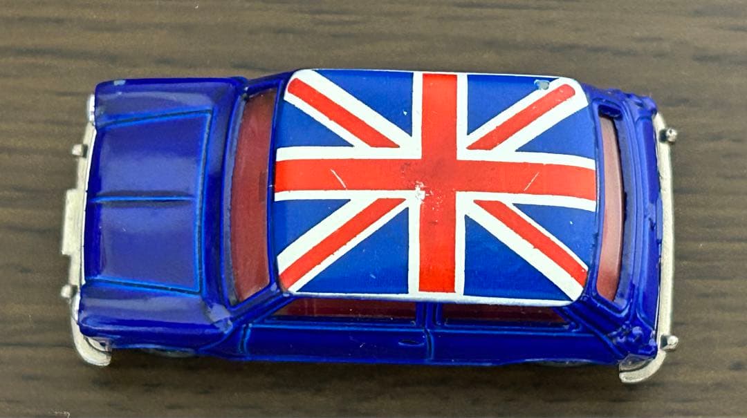 トミカ ミニクーパー 濃青 ユニオンジャック