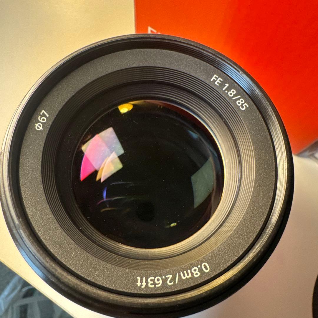 Sony FE 85mm F1.8 SEL85F18 Eマウント