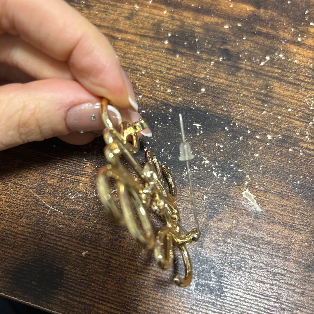 Loewe ロエベ　ゴールド　ブローチ