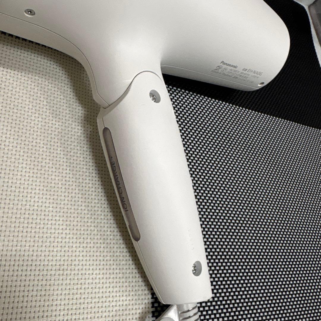 Panasonic　EH-NA0G-W　ウォームホワイト