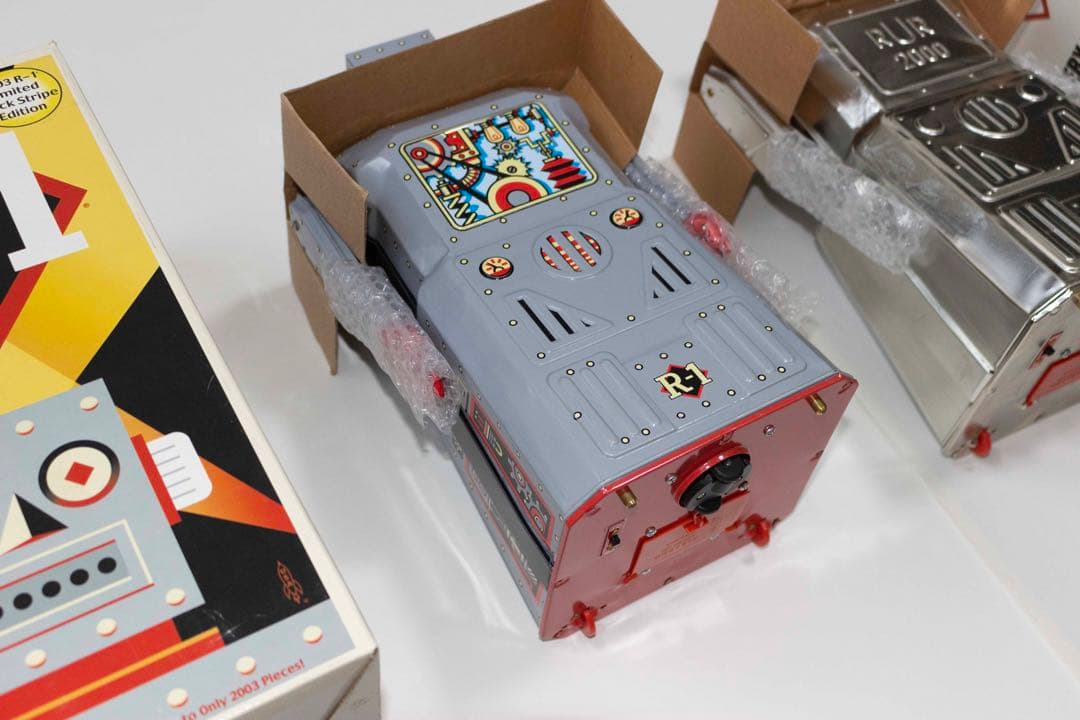 R-1ブリキ シルバーロボット2体セット（ブリキおもちゃロボット