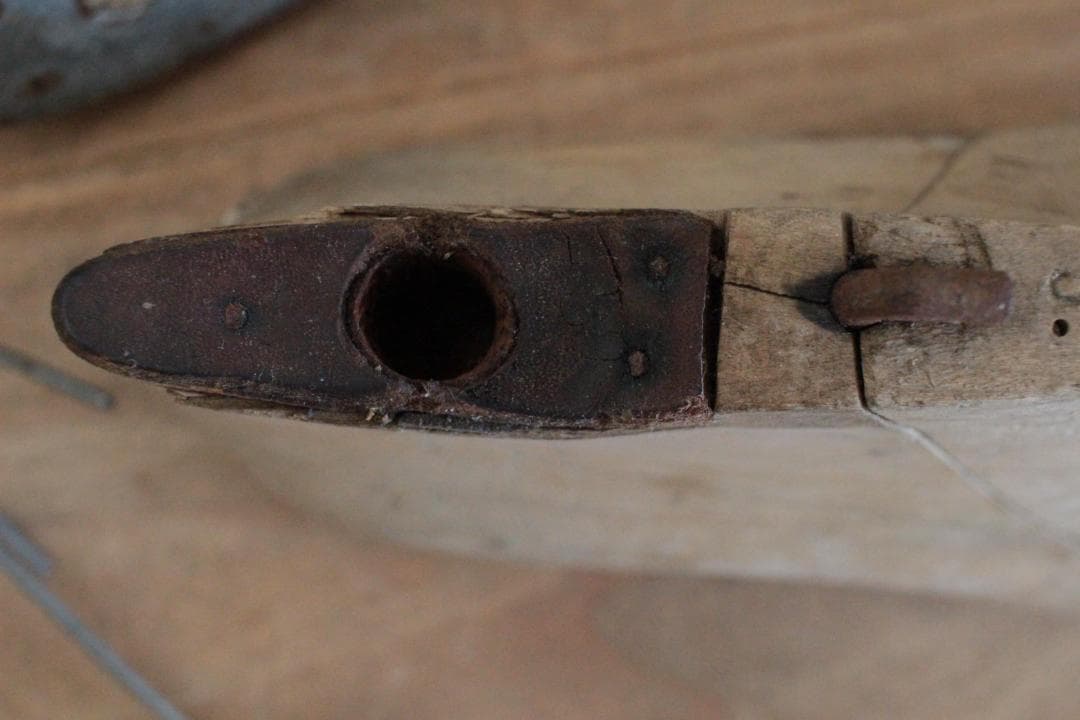 【B】フランスアンティーク木製シューモールド