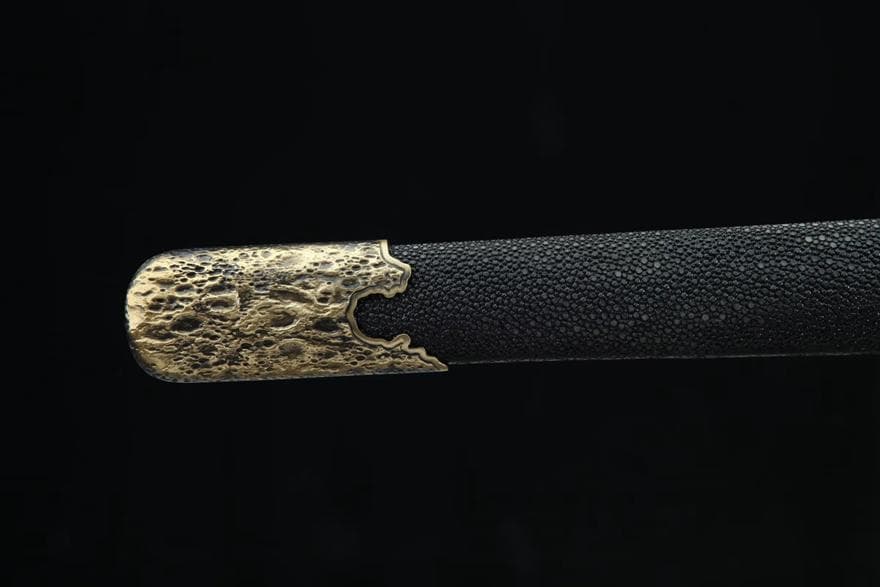 天隕石祥竜刀 模造刀 居合刀 武士道 武具 漢剣 唐刀 龍泉剣 手鍛造打