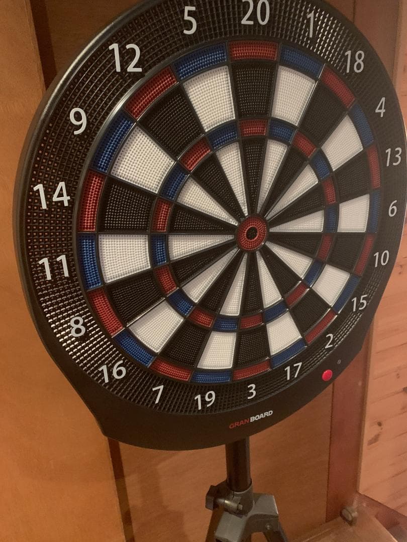 スマホ・タブ連動ダーツGRAN BOARD dash　ボード・スタンド・バレル