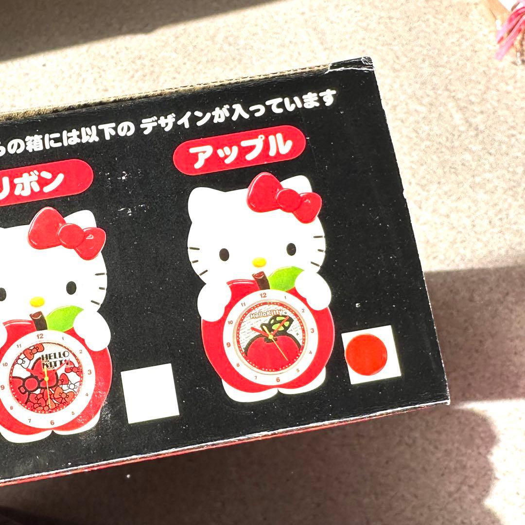 【未使用】サンリオ ハローキティ壁掛け 振り子時計 キティちゃん レトロ