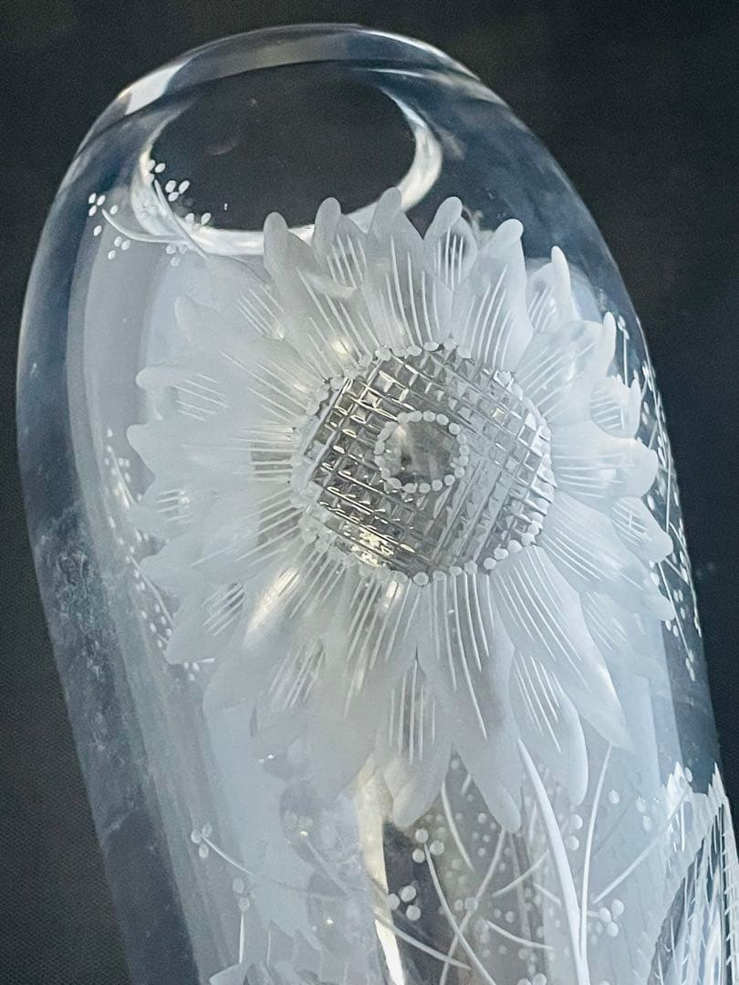 マイセンクリスタルガラス ひまわり彫刻フラワーベース