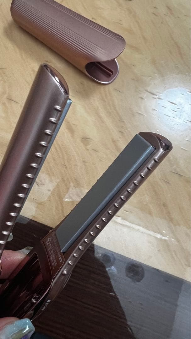 美品リファフィンガーアイロンST ピンク