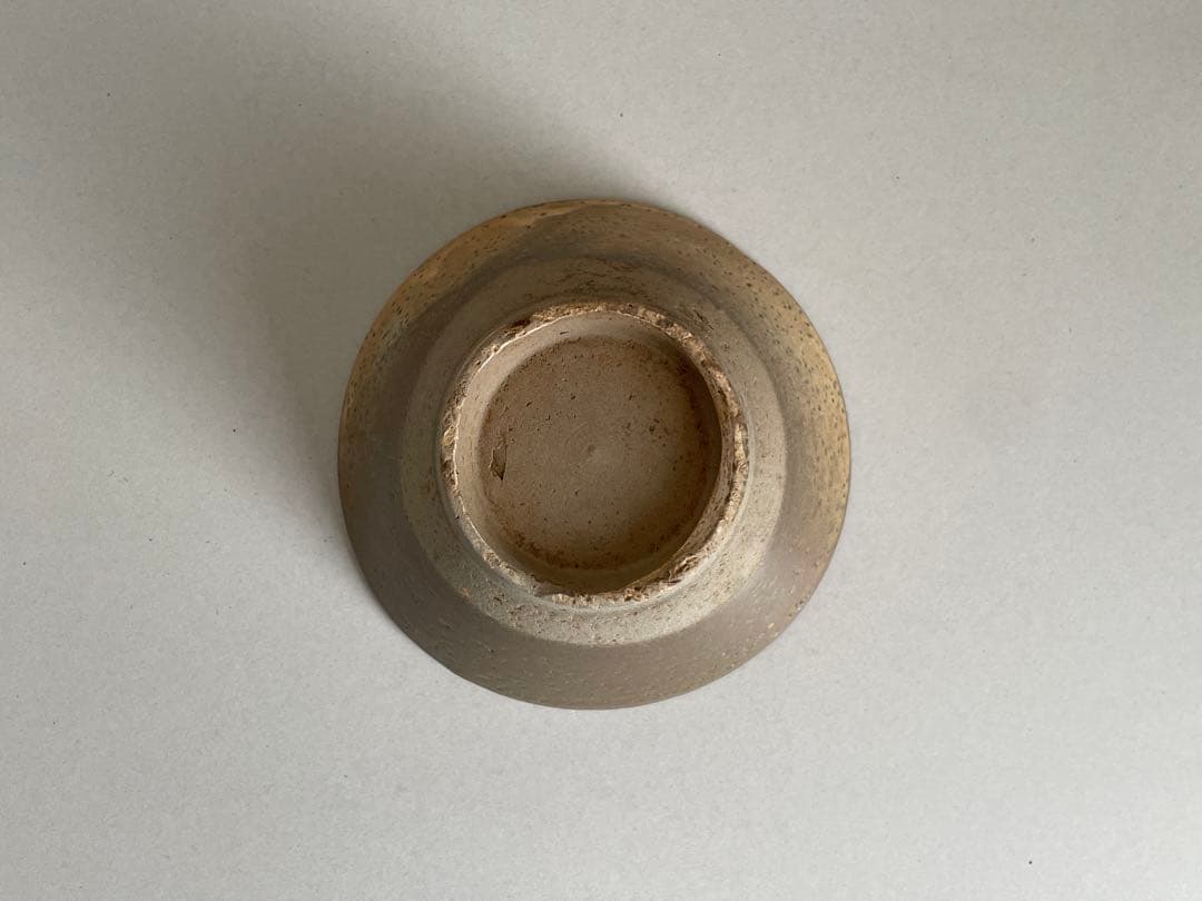 18世紀 壺屋焼 灰釉碗マカイ茶碗 琉球古陶 湧田焼 古我知焼 涌田 鉄釉 鉄絵