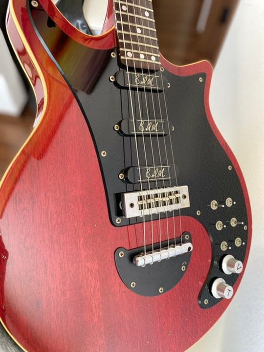 Greco グレコ　ブライアンメイモデル シリアル番号A0024