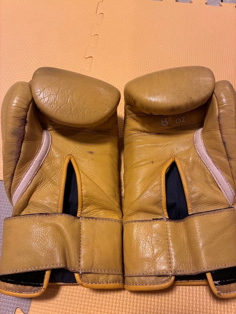 ウイニング　ボクシンググローブ　8oz