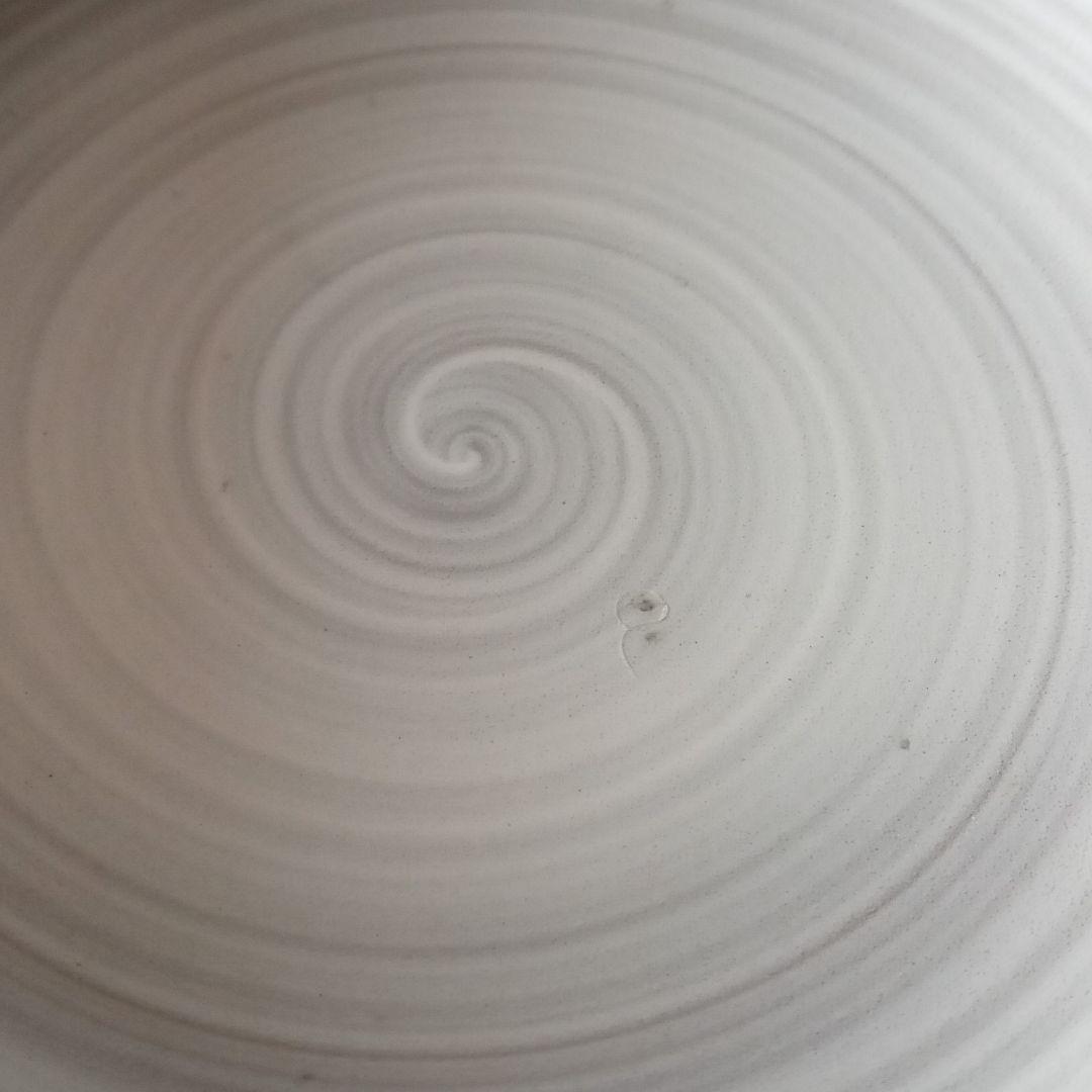 現川焼　十三代横石臥牛、臥牛窯の桜文の鉢、栞付き