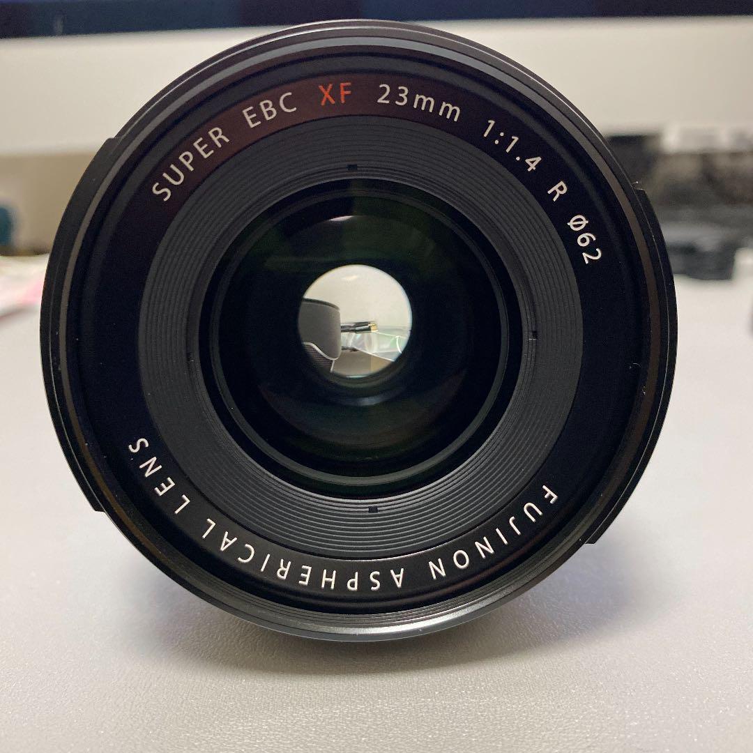 極 美品　富士フイルム　XF23mm F1.4R【保護フィルター付き】