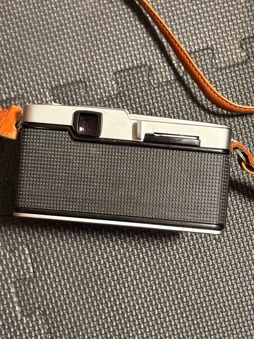 Olympus Pen F フィルムカメラ