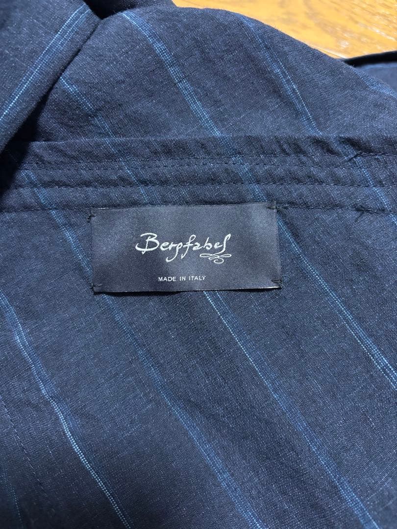 合馬公式アカウント bergfabel バーグファベル　ストライプコート