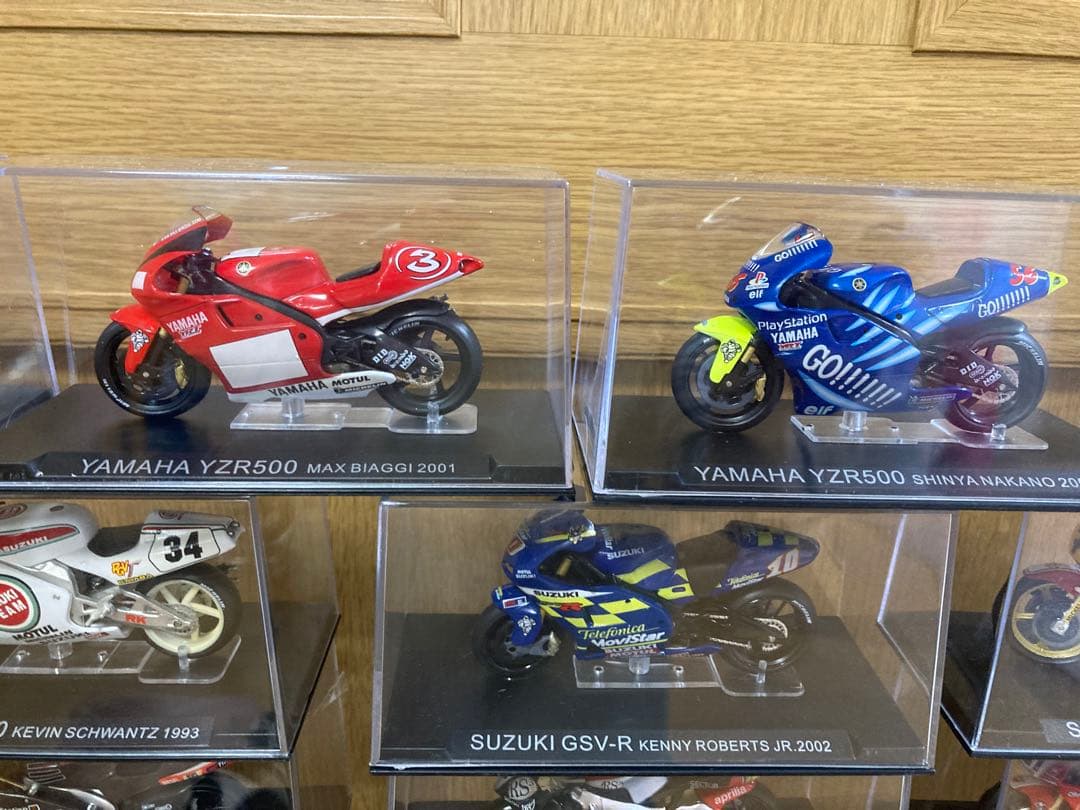 デアゴスティーニ隔週刊チャンピオンバイクコレクション　1/24スケール　ファイル
