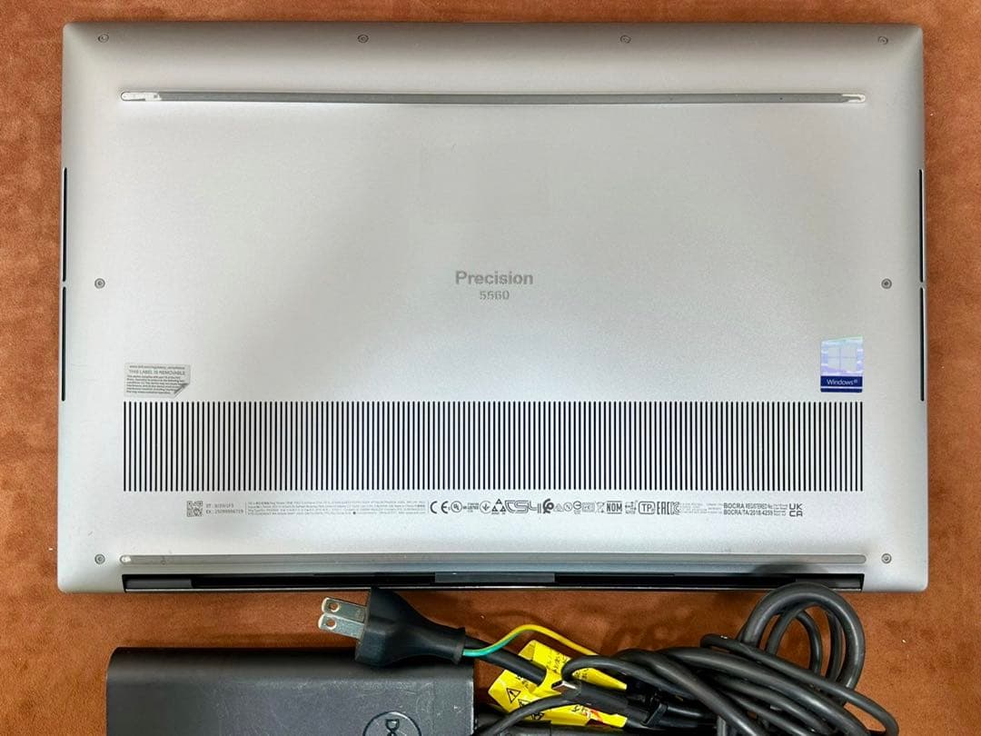 Windowsノート本体 Dell Precision 5560 i7-11850H 16GB 512GB