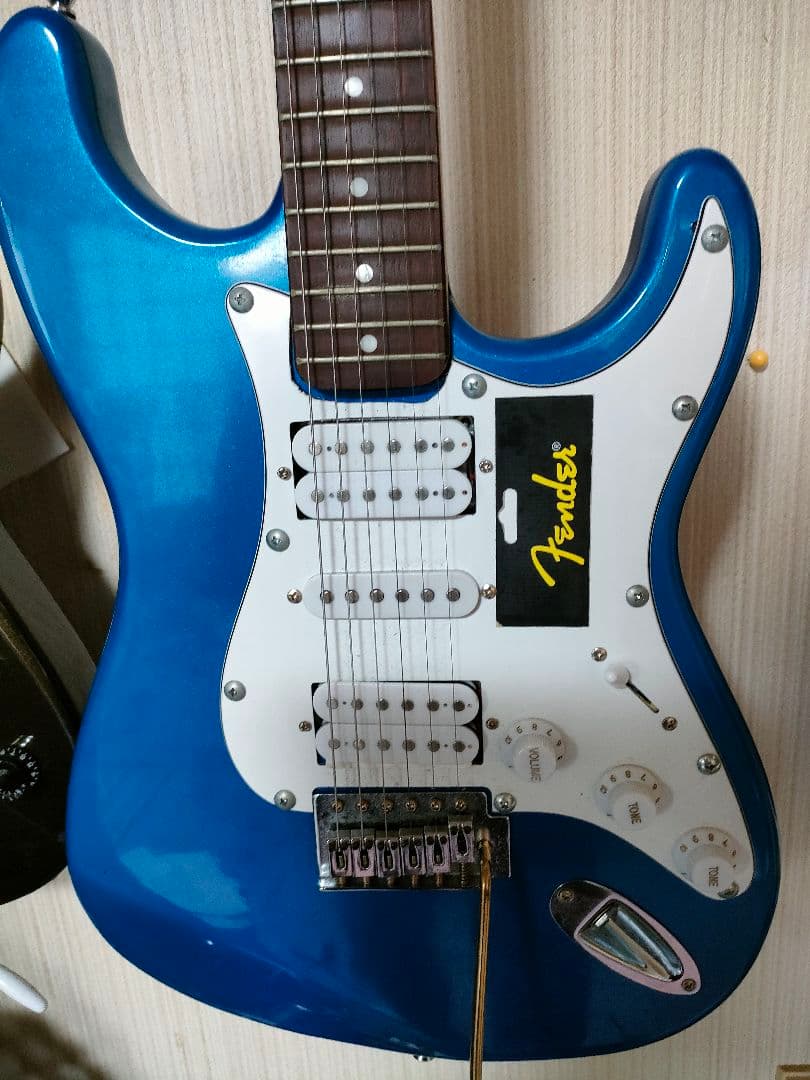 カッコいいストラト.テレキャスヘッド。