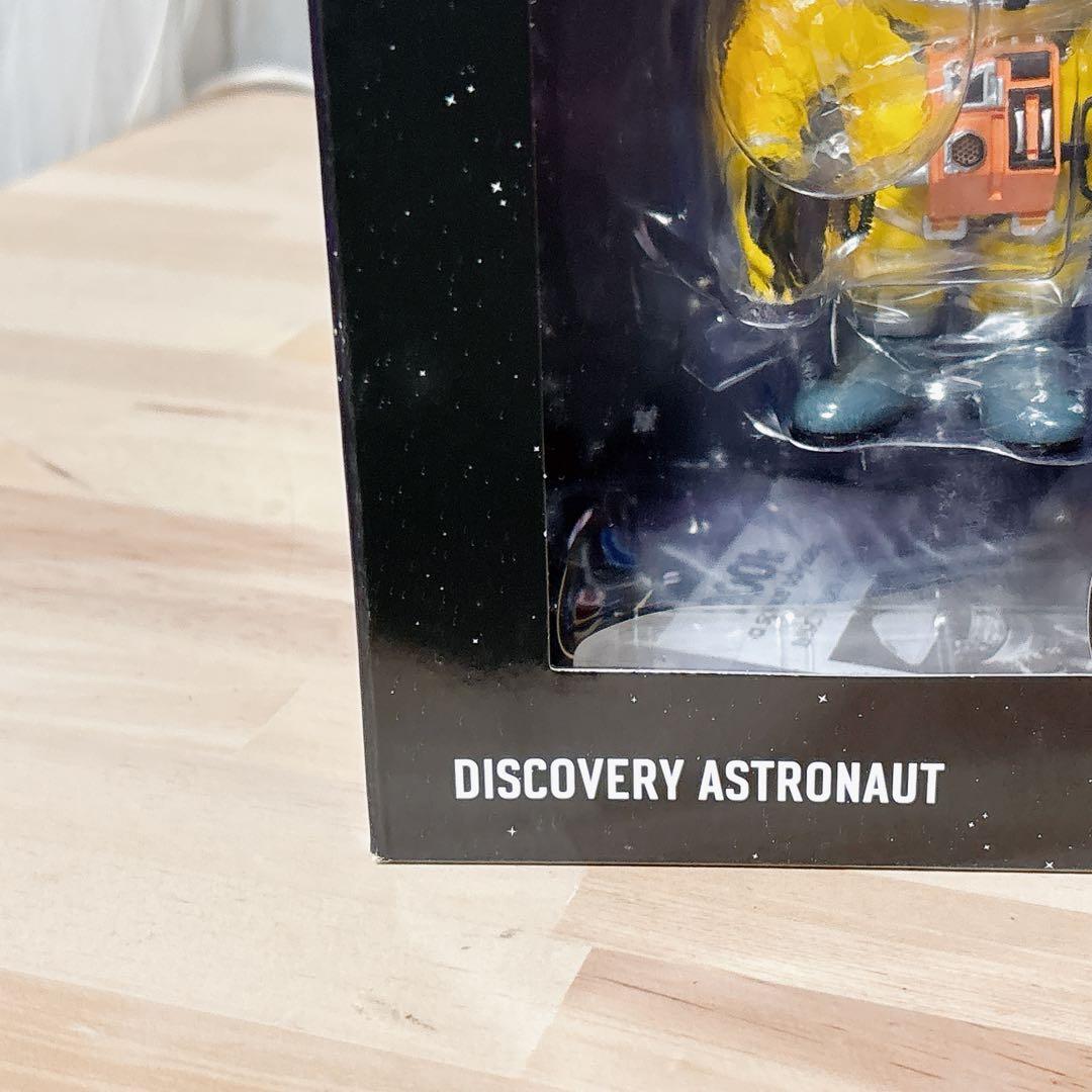 2001年宇宙の旅 ディスカバリー宇宙飛行士 フィギュア 未開封 イエロー
