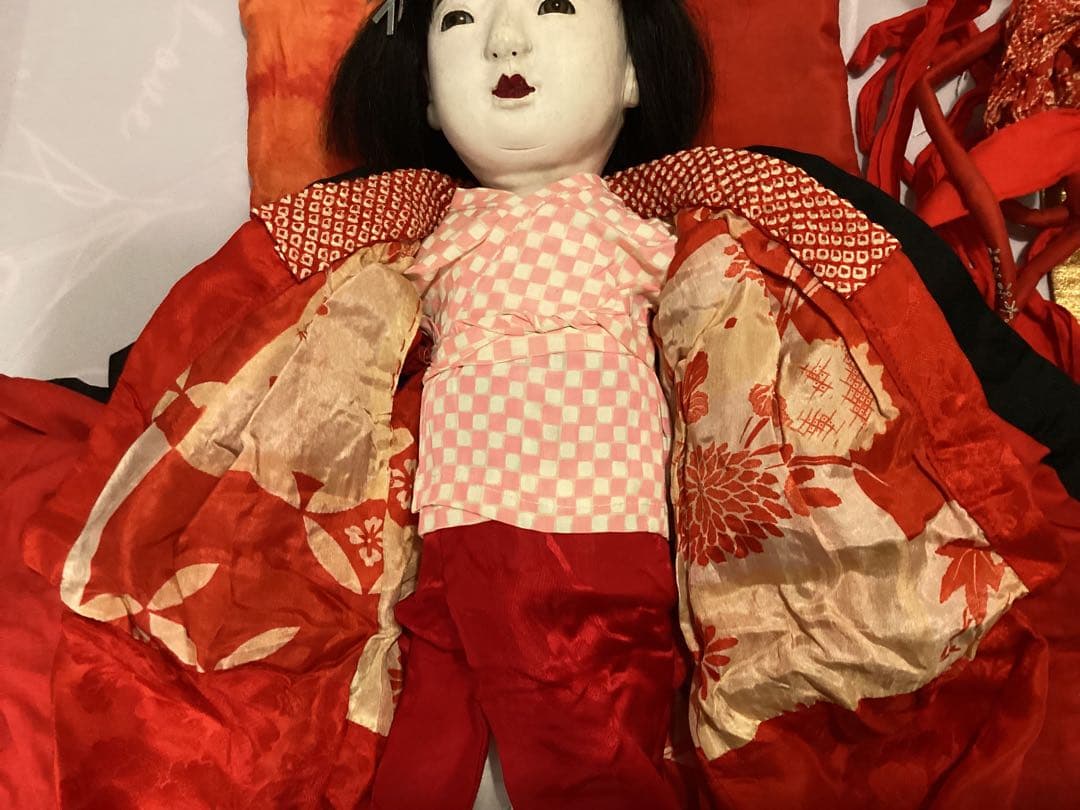 市松人形 ビスクドール昭和レトロ　吹子付き　座布団付　ガラス眼　人毛　抱き人形