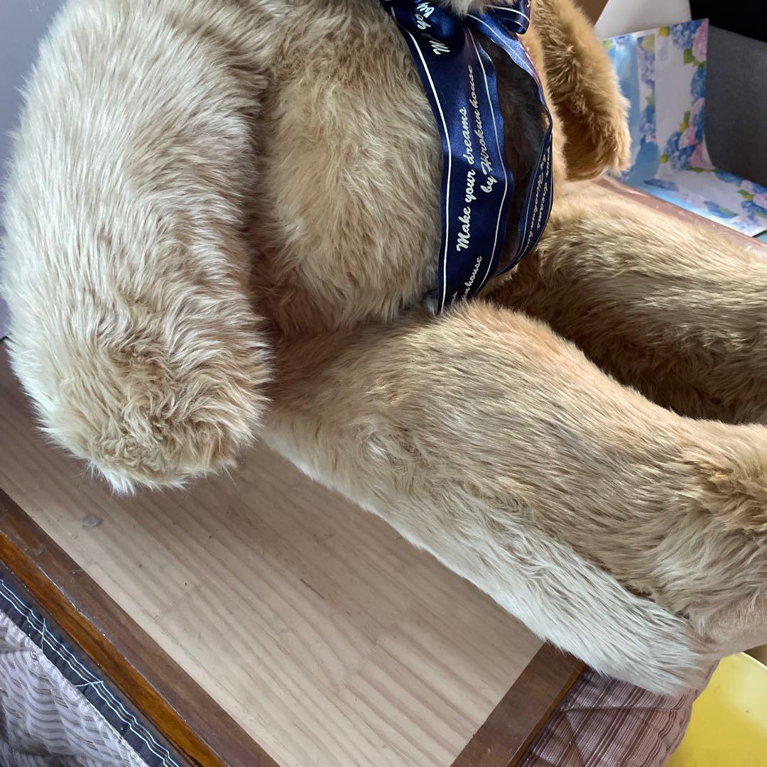 特大テディベアーお座りタイプ青色リボン付きぬいぐるみ