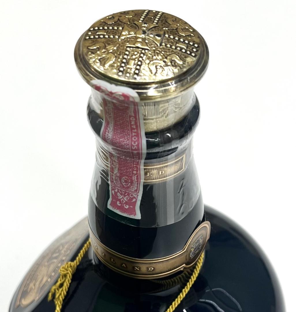 ロイヤルサルート 21年 陶器ボトル 750ml 40％ 総重量1373g