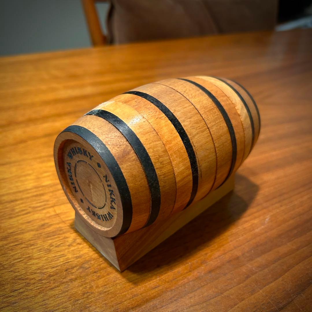 ニッカウイスキー　樽型コースター