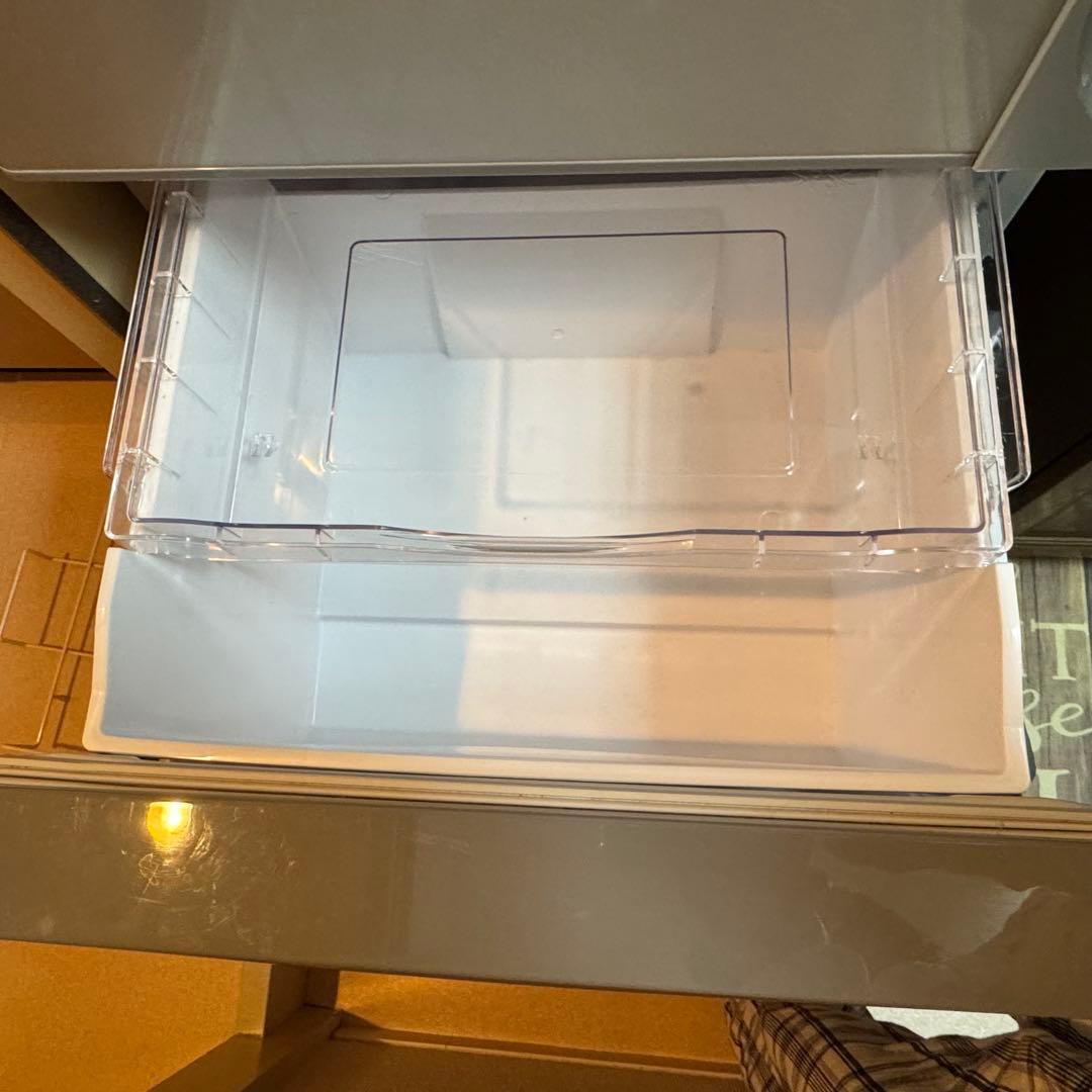 【秋田まで配送料込み】日立　3ドア冷蔵冷凍庫　315L