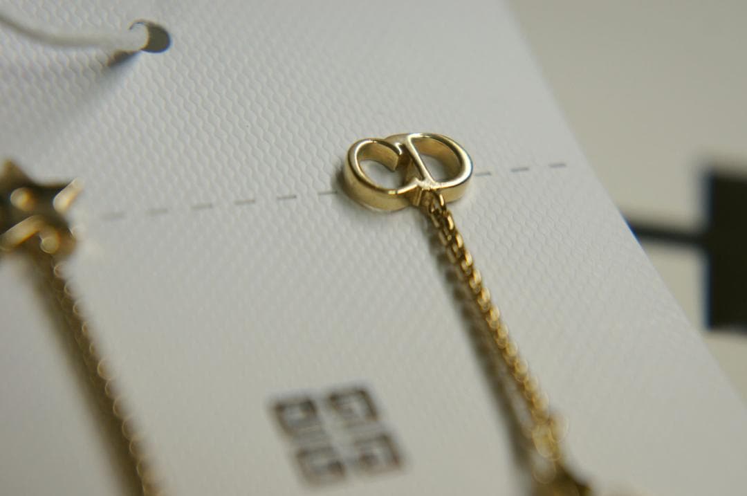 DIOR ロゴキューブ ピアス 正規品 USED ディオール スター ゴールド