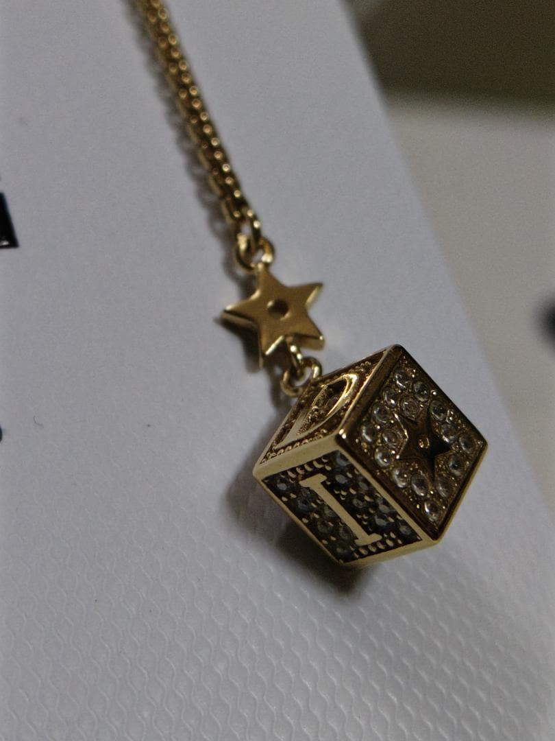 DIOR ロゴキューブ ピアス 正規品 USED ディオール スター ゴールド