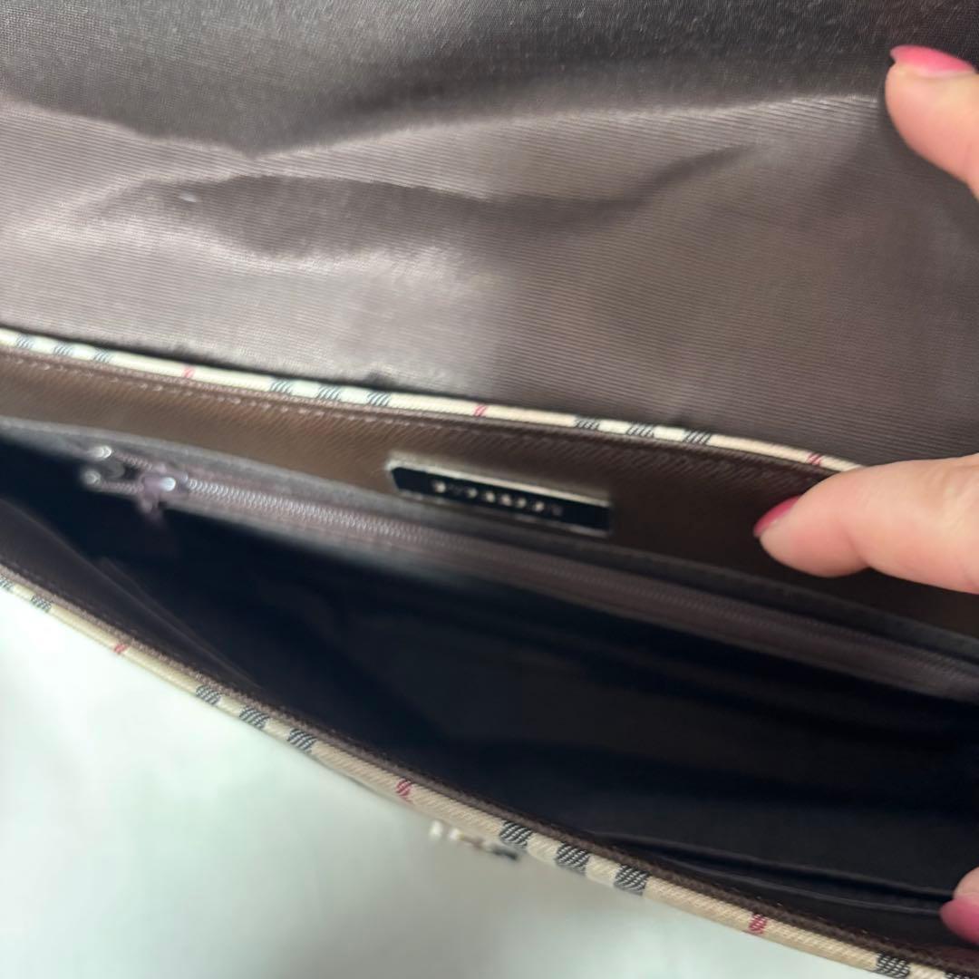 BURBERRY ワンショルダーバッグ ノバチェック キャンバス