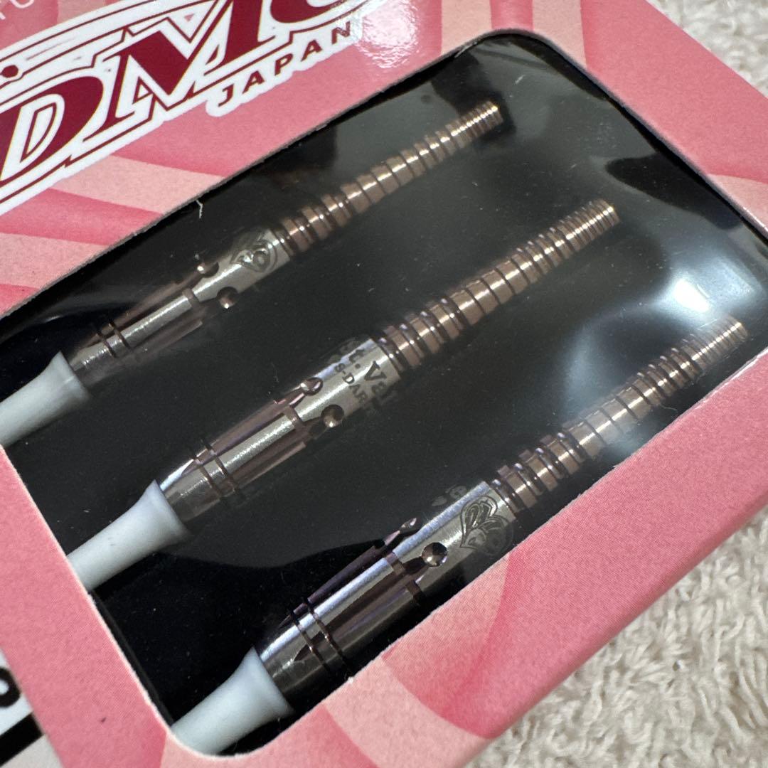 ★DMC 紫陽花 バレンタインモデル 岩田夏美