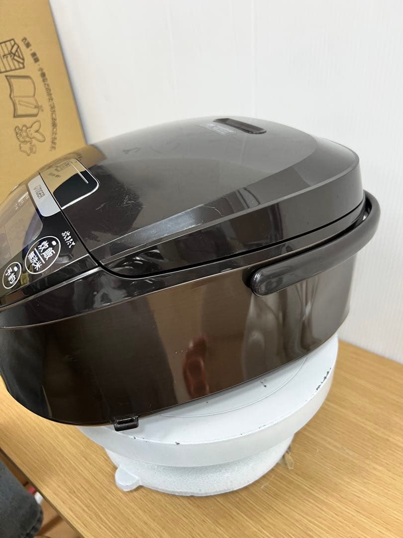 TIGER タイガー IH炊飯器 JPW-D100 1.0L 2022年製