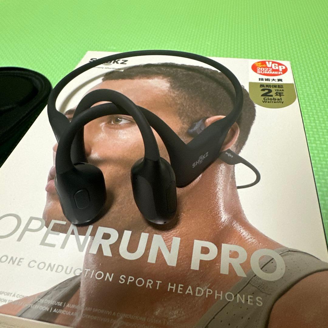 SHOKZ OPENRUN PRO 骨伝導イヤホン