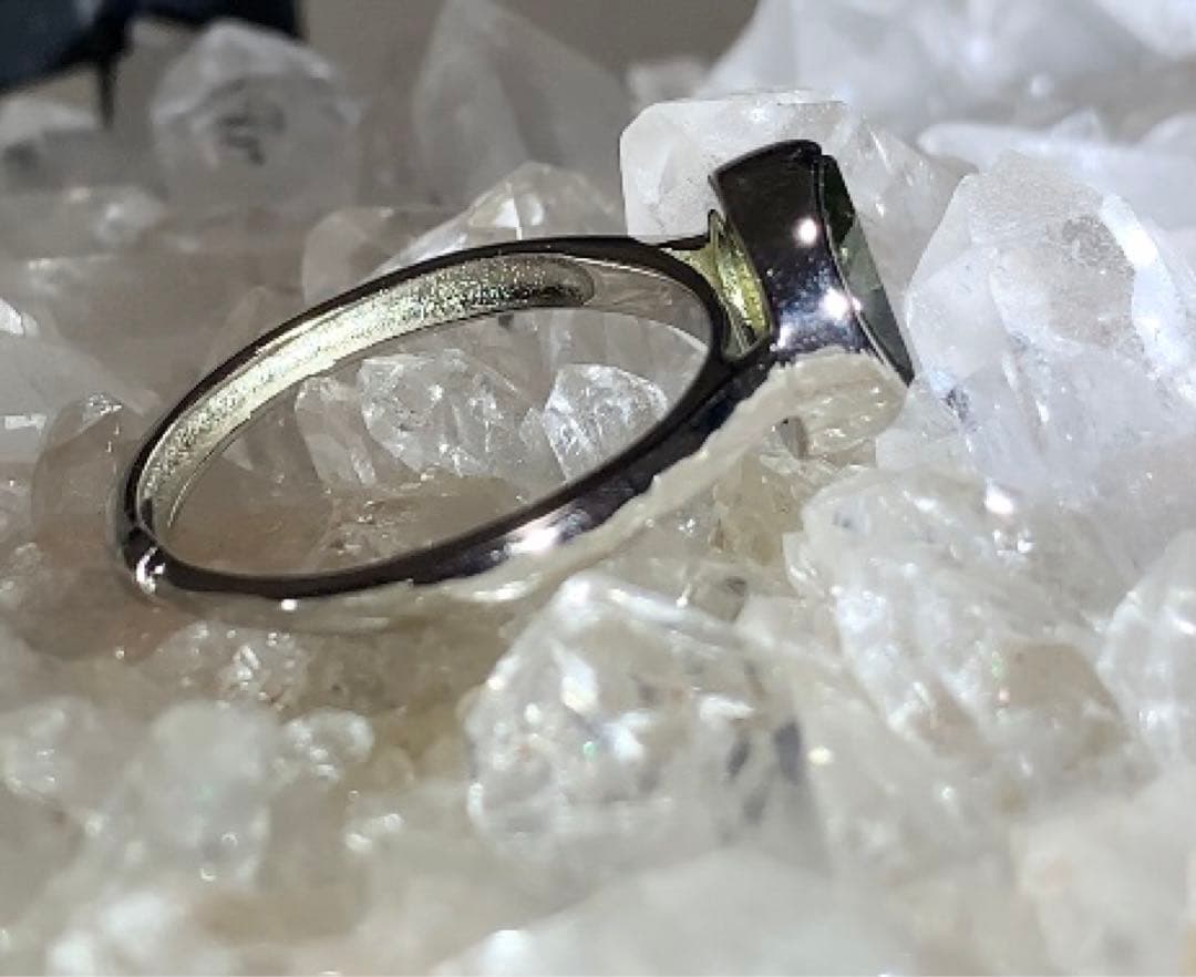 ★Manakali ★ 【高品質】モルダバイト　六芒星　リング