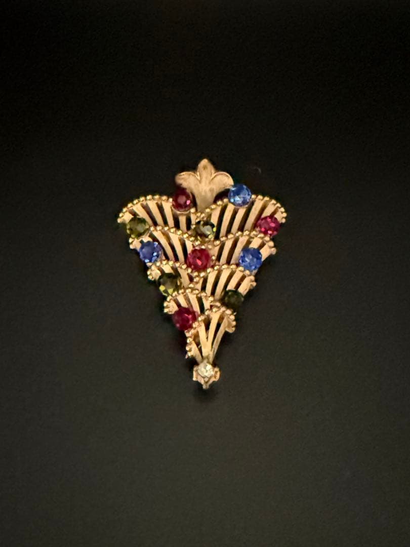 lotuscloud 2541⭐️TRIFARI トリファリヴィンテージブローチ