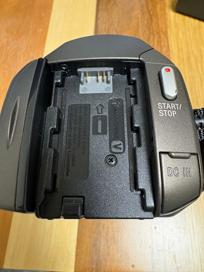 Sony HDR-PJ680 ビデオカメラ 本体