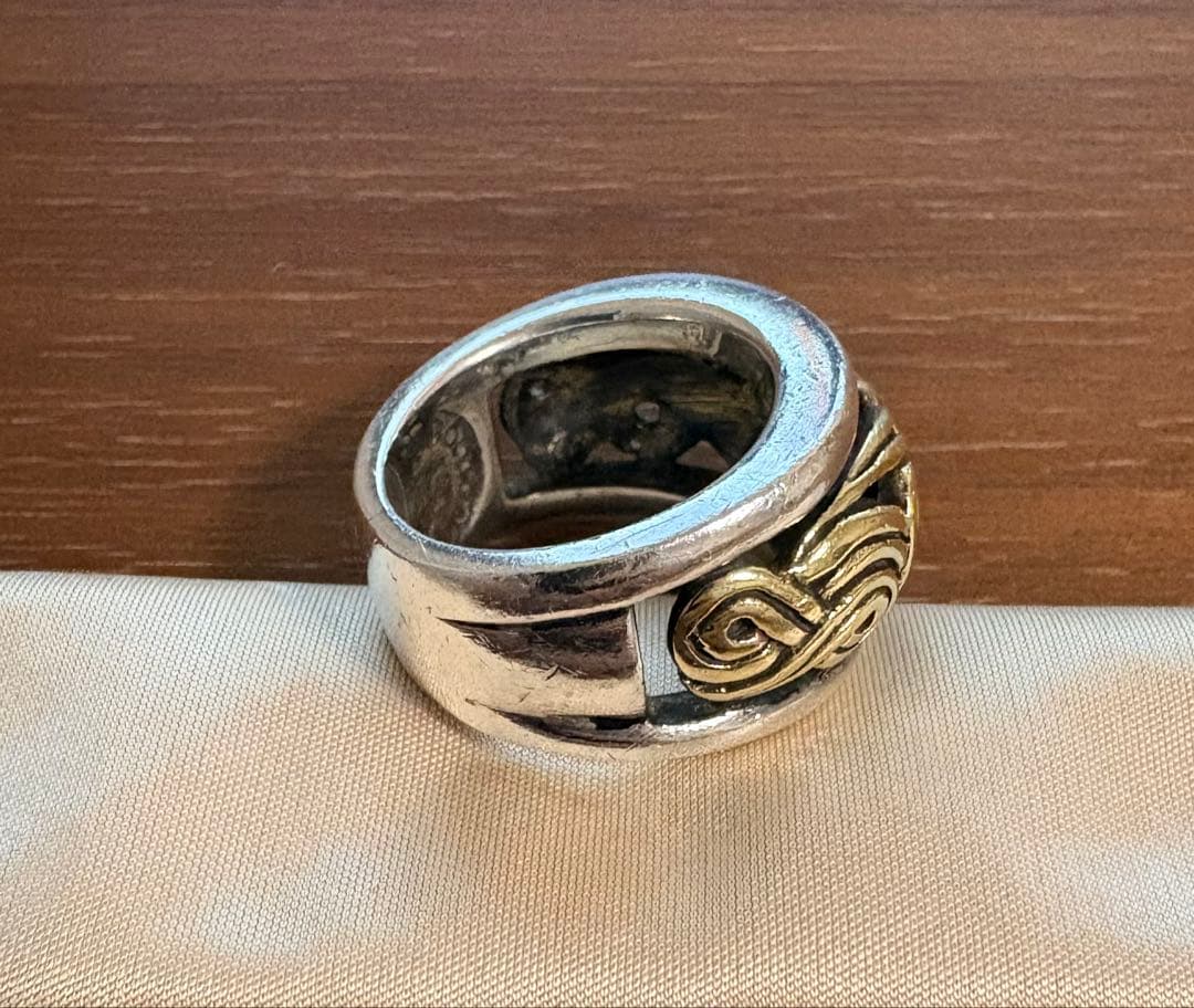 レザーズアンドトレジャーズ　18金リング