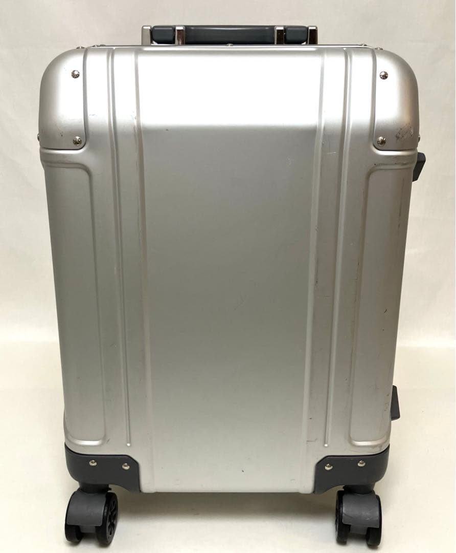 送料無料 ゼロハリバートンGEO ALUMINUM3.0 Carry-On31L
