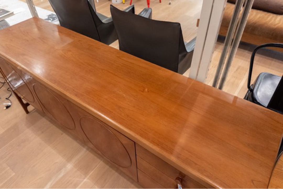 新春特別価格！美品！Nathan サークルサイドボード